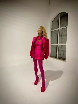 MAGENTA - pink lycra dress...