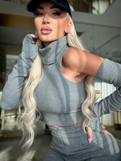 COMFY TOP - szary golf z...